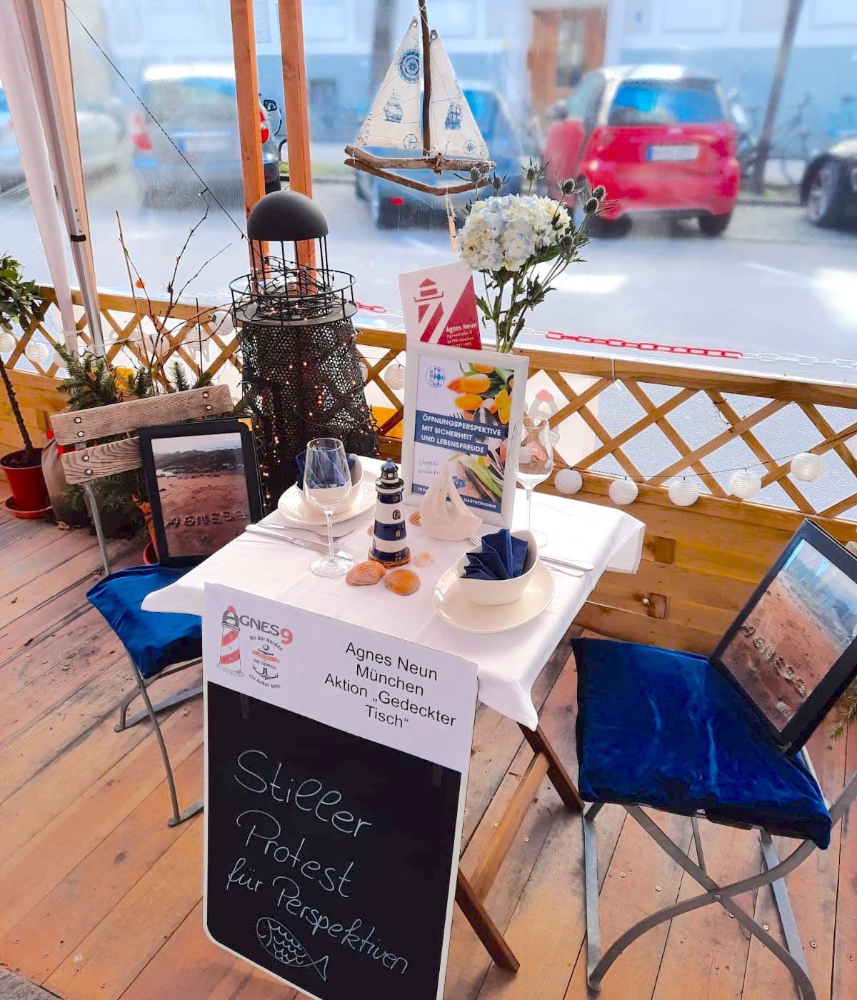 Fresenhofladen (1GedeckterTisch.jpg)